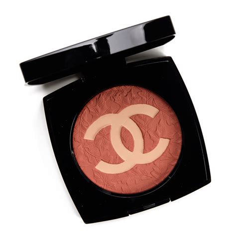 chanel beige et corail 797.